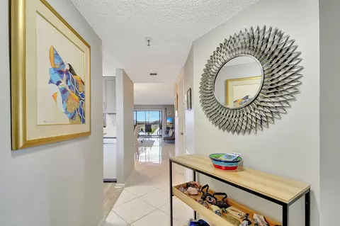 6866 Huntington Ln #508, Delray Beach, FL 33446