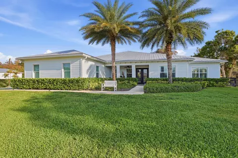9301 154th Rd N, Jupiter, FL 33478