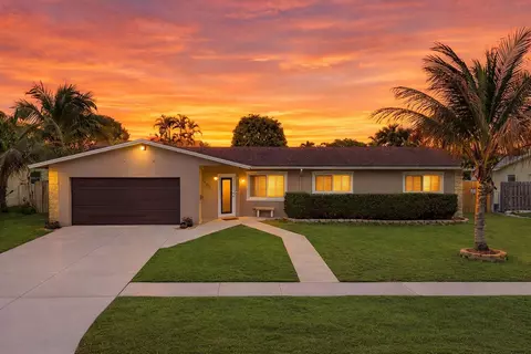 4001 NW 4th Ct, Coconut Creek, FL 33066