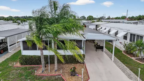 53009 Del Rio, Boynton Beach, FL 33436