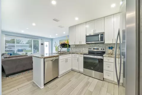 1612 NE 31st Ct, Pompano Beach, FL 33064