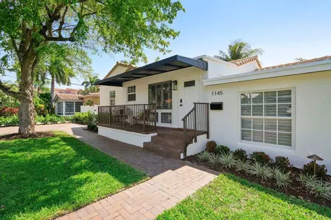 1145 NE 18th Ave, Fort Lauderdale, FL 33304