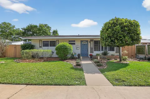 3238 Roosevelt St, Hollywood, FL 33021