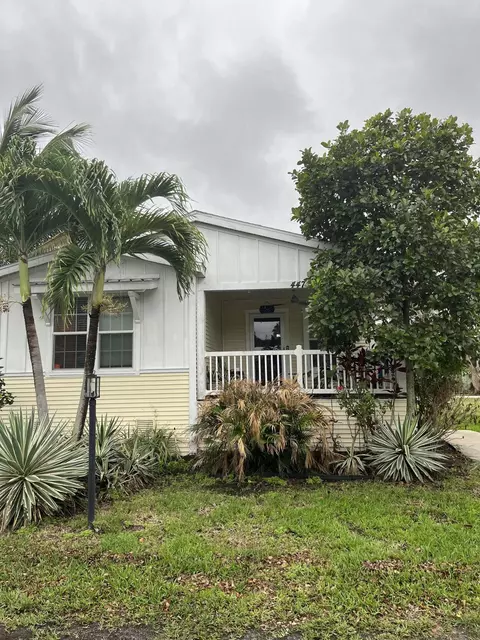 2555 Pga Blvd #447, Palm Beach Gardens, FL 33410