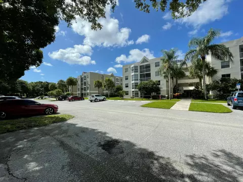 5910 Morningstar Cir #403, Delray Beach, FL 33484