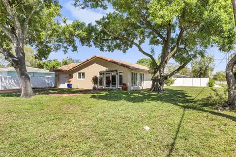 1255 SW 15th Ave, Fort Lauderdale, FL 33312