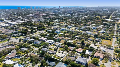 269 NW 11th, Boca Raton, FL 33432