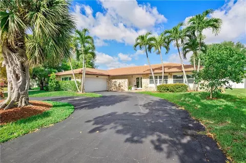 208 NW 91st Ave, Coral Springs, FL 33071
