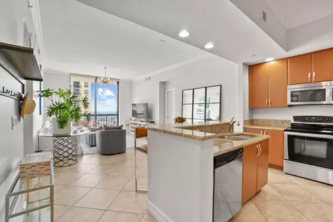 701 S Olive Ave #1003, West Palm Beach, FL 33401