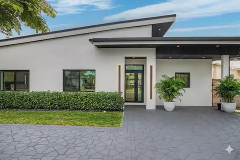 2634 SE 14th St, Pompano Beach, FL 33062