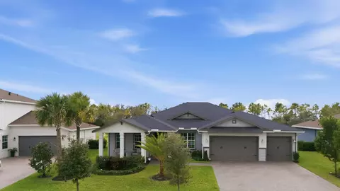 732 Hookline Cir, Loxahatchee, FL 33470