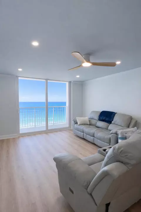 400 N Surf Rd #1105, Hollywood, FL 33019