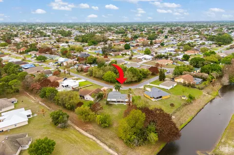 702 SW Arkansas Ter, Port Saint Lucie, FL 34953
