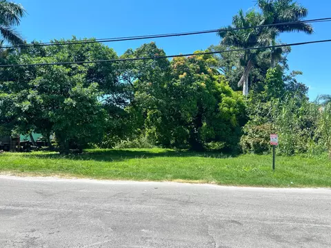 197 W Main St, Pahokee, FL 33476