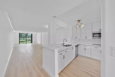 15075 Witney Rd #108, Delray Beach, FL 33484