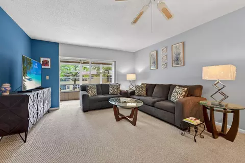 7680 NW 1st St #201, Margate, FL 33063