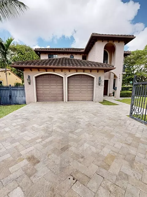 4501 SW 10th St, Miami, FL 33134