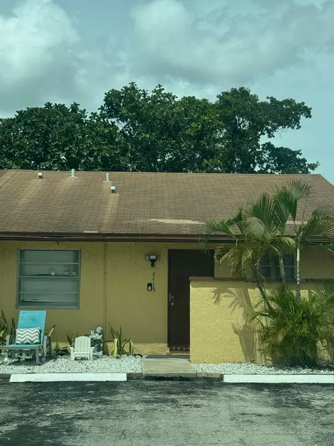 4415 NW 5th Ave #3125, Pompano Beach, FL 33064