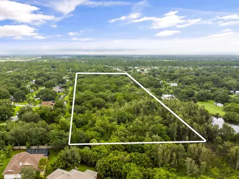 6145 45th St, Vero Beach, FL 32967