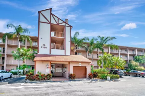7280 Amberly Ln #110, Delray Beach, FL 33446