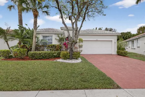 5916 Seashell Ter, Boynton Beach, FL 33437