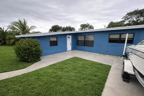 2591 Myrica Rd, West Palm Beach, FL 33406