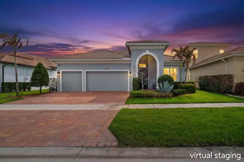 9135 SW Pepoli Way, Port Saint Lucie, FL 34987