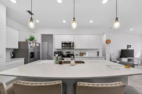 6128 Rancho Ln, Greenacres, FL 33415