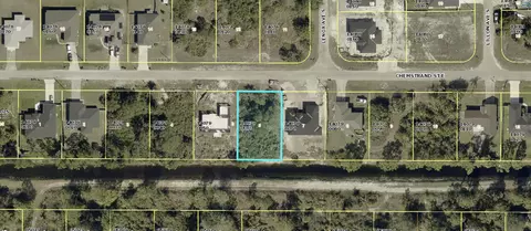 754 Chemstrand St E, Lehigh Acres, FL 33974