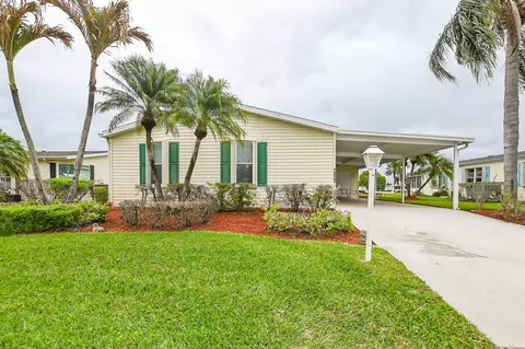 7822 White Ibis Ln, Port Saint Lucie, FL 34952
