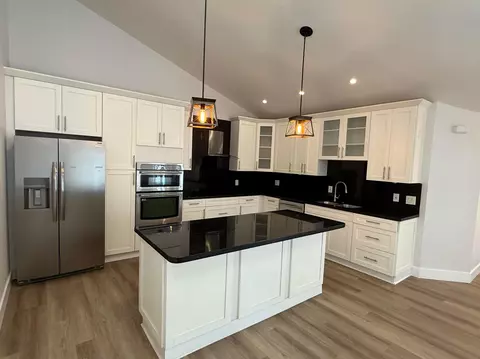 5138 Woodruff Ln, Palm Beach Gardens, FL 33418