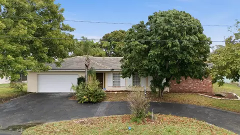 666 NW 11th Ave, Boca Raton, FL 33486
