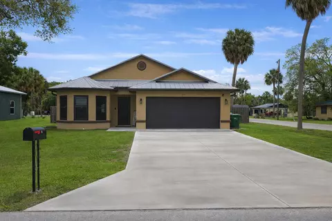 809 SW 3rd Ave, Okeechobee, FL 34974