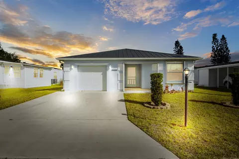 14464 Isla Flores Ave, Fort Pierce, FL 34951