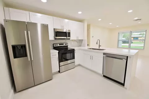 2781 SW 47th St, Fort Lauderdale, FL 33312