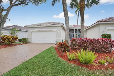 10585 Royal Caribbean Cir, Boynton Beach, FL 33437