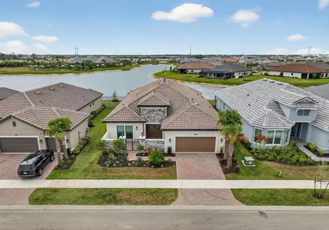 10102 SW Davanti Dr, Port Saint Lucie, FL 34987