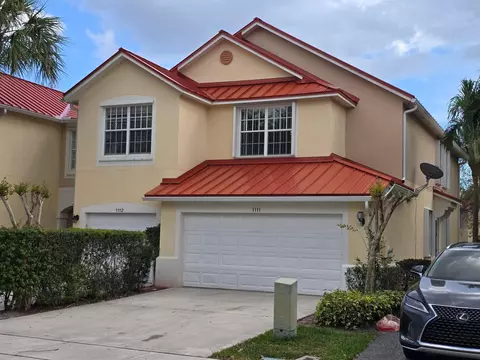 1111 Pinewood Lake Ct, Greenacres, FL 33415