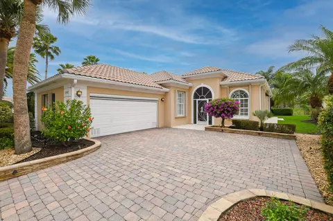 10743 SW Hartwick Dr, Port Saint Lucie, FL 34987
