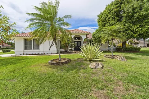 15591 Milan Ct, Wellington, FL 33414
