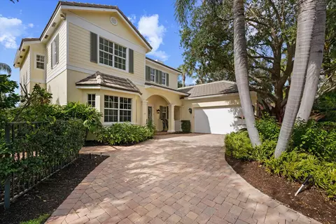 113 Caballo Ln, Jupiter, FL 33458