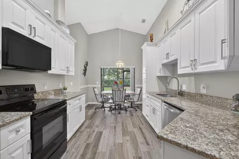 1972 White Coral Way, Wellington, FL 33414