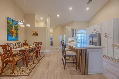 2727 Quaking Leaf Ln, Boynton Beach, FL 33436