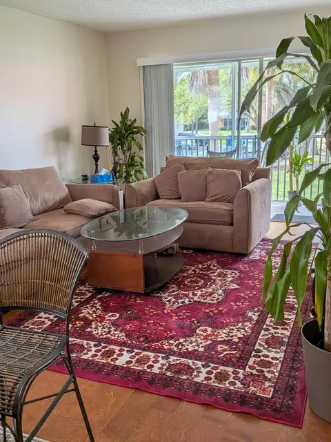 4141 16th St, Vero Beach, FL 32960
