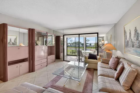 14476 Amberly Ln #203, Delray Beach, FL 33446