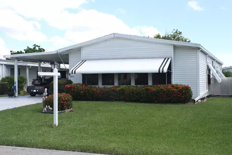 8372 Gallberry Cir, Port Saint Lucie, FL 34952