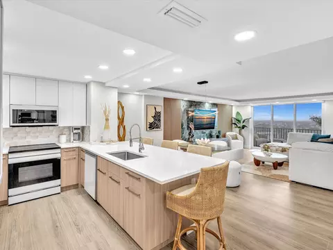 1150 Hillsboro Mile #911, Hillsboro Beach, FL 33062