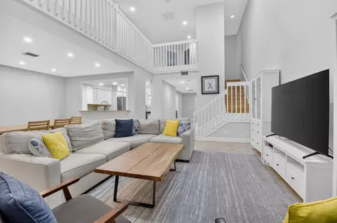 9105 S Boca Gardens Cir S #B, Boca Raton, FL 33496
