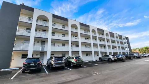1541 S Ocean Blvd #211, Pompano Beach, FL 33062