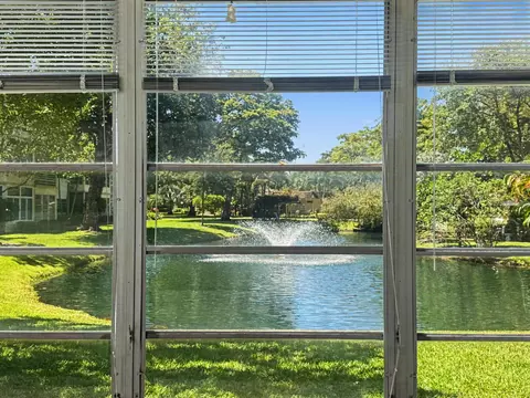 5171 W Oakland Park Blvd #110, Lauderdale Lakes, FL 33313